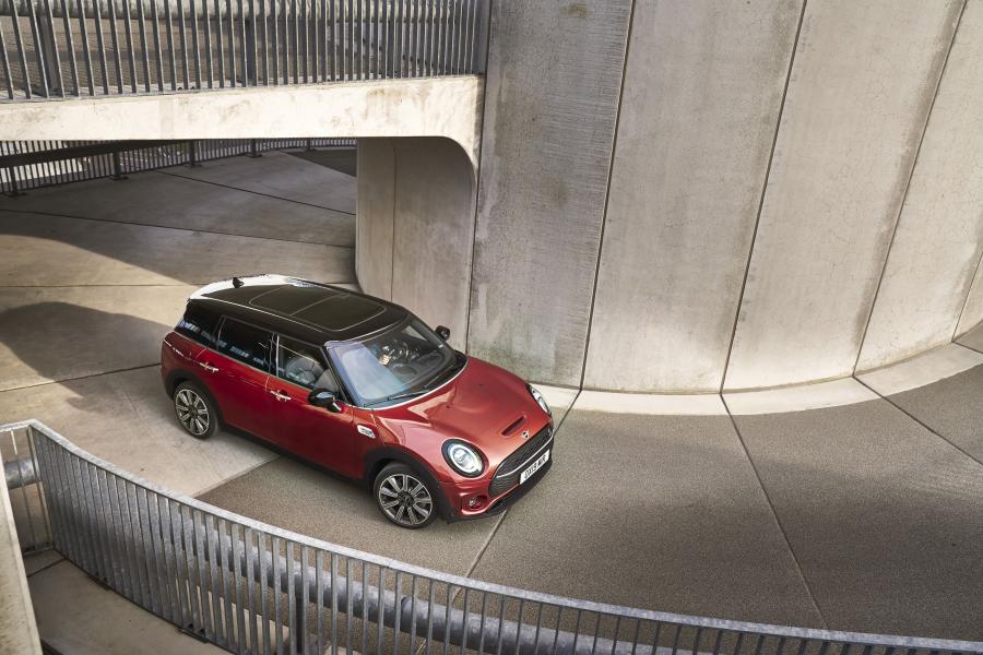  Mini Cooper S Clubman (F54) 2019 года  (WW) (фото 77 из 150)